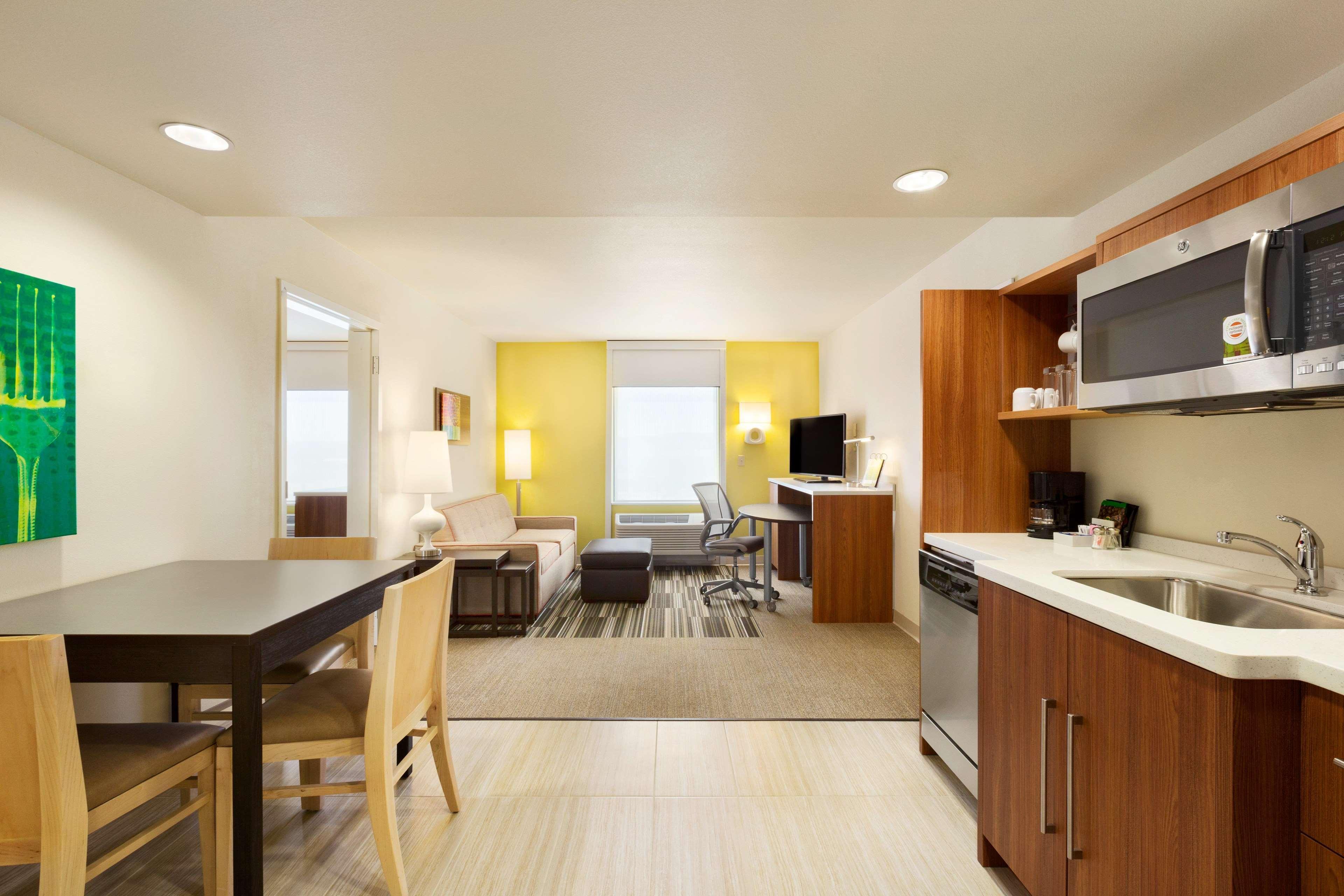 Home2 Suites By Hilton Farmington/Bloomfield Bagian luar foto