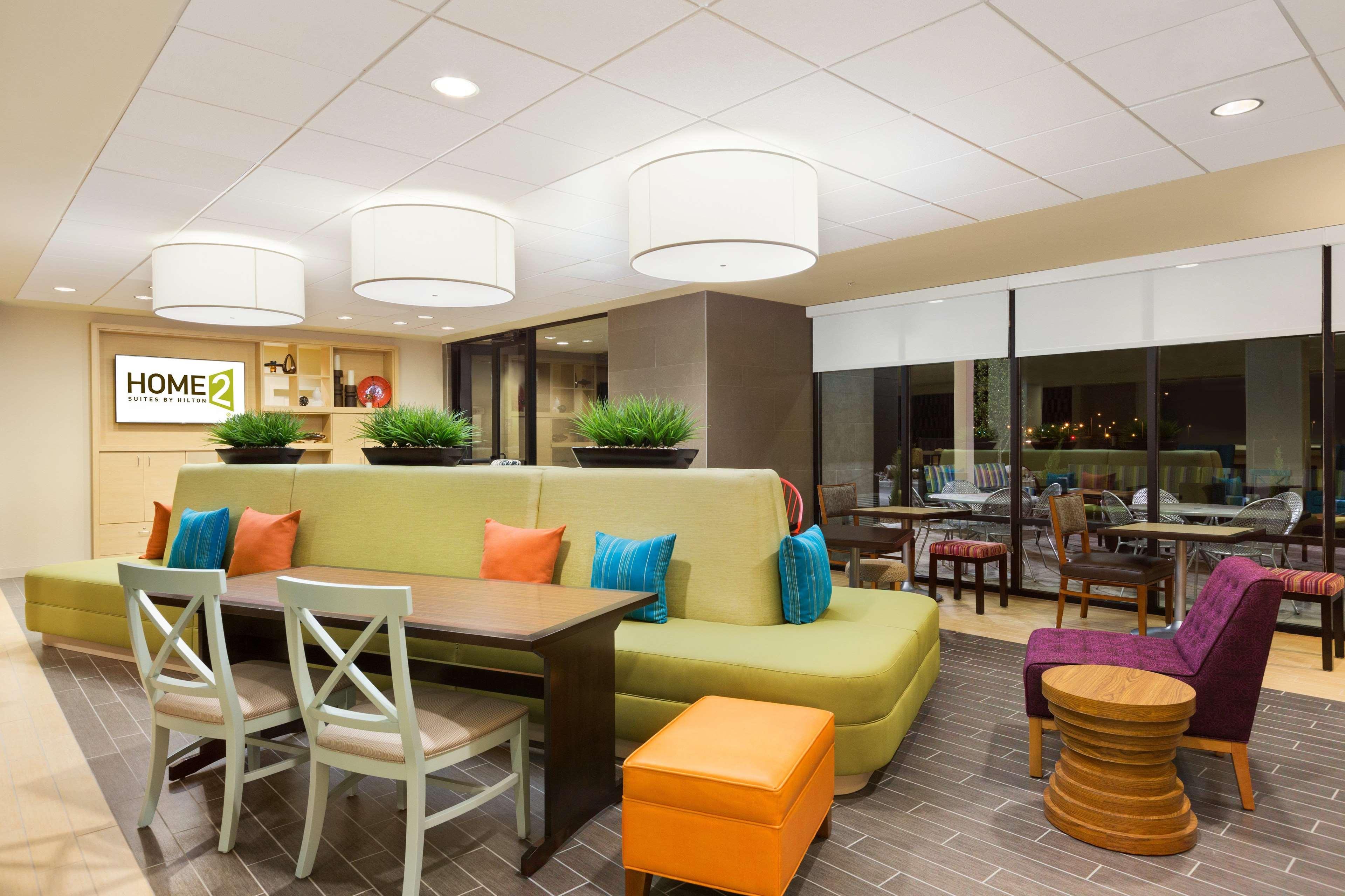 Home2 Suites By Hilton Farmington/Bloomfield Bagian luar foto