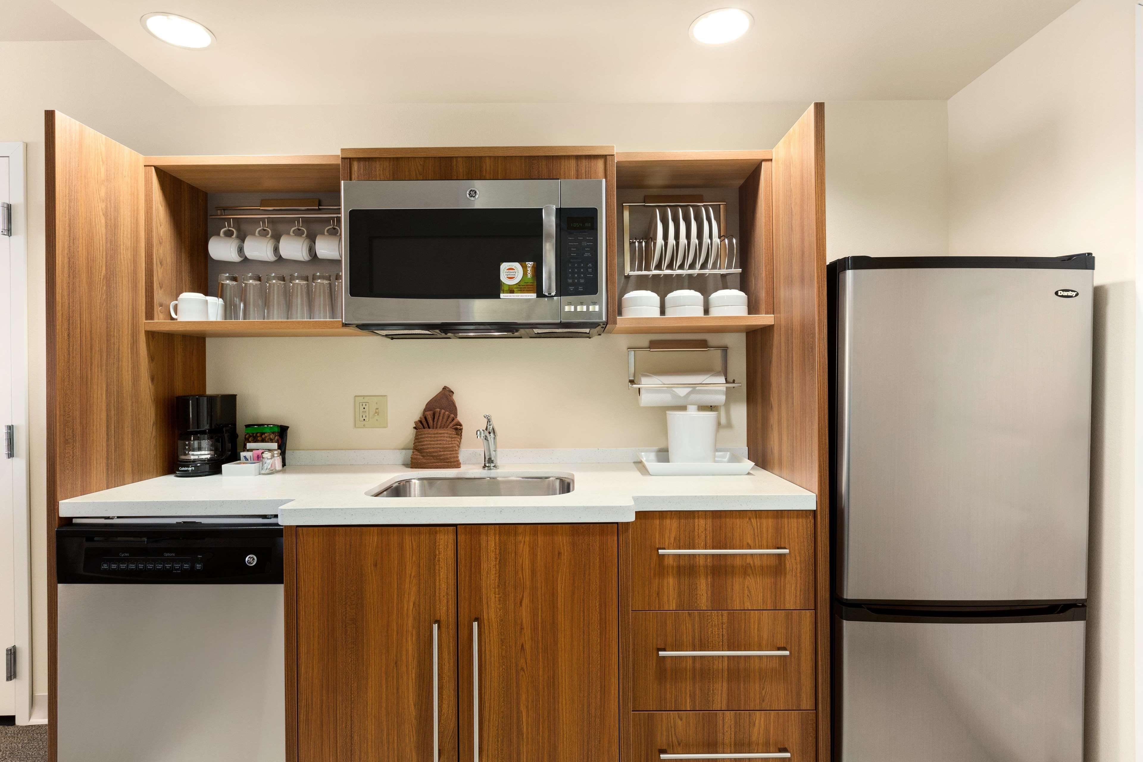 Home2 Suites By Hilton Farmington/Bloomfield Bagian luar foto